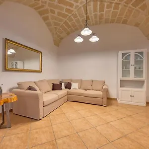 Apartment Corte Anibaldi Italy