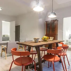 Gharraf Old Town Apartament